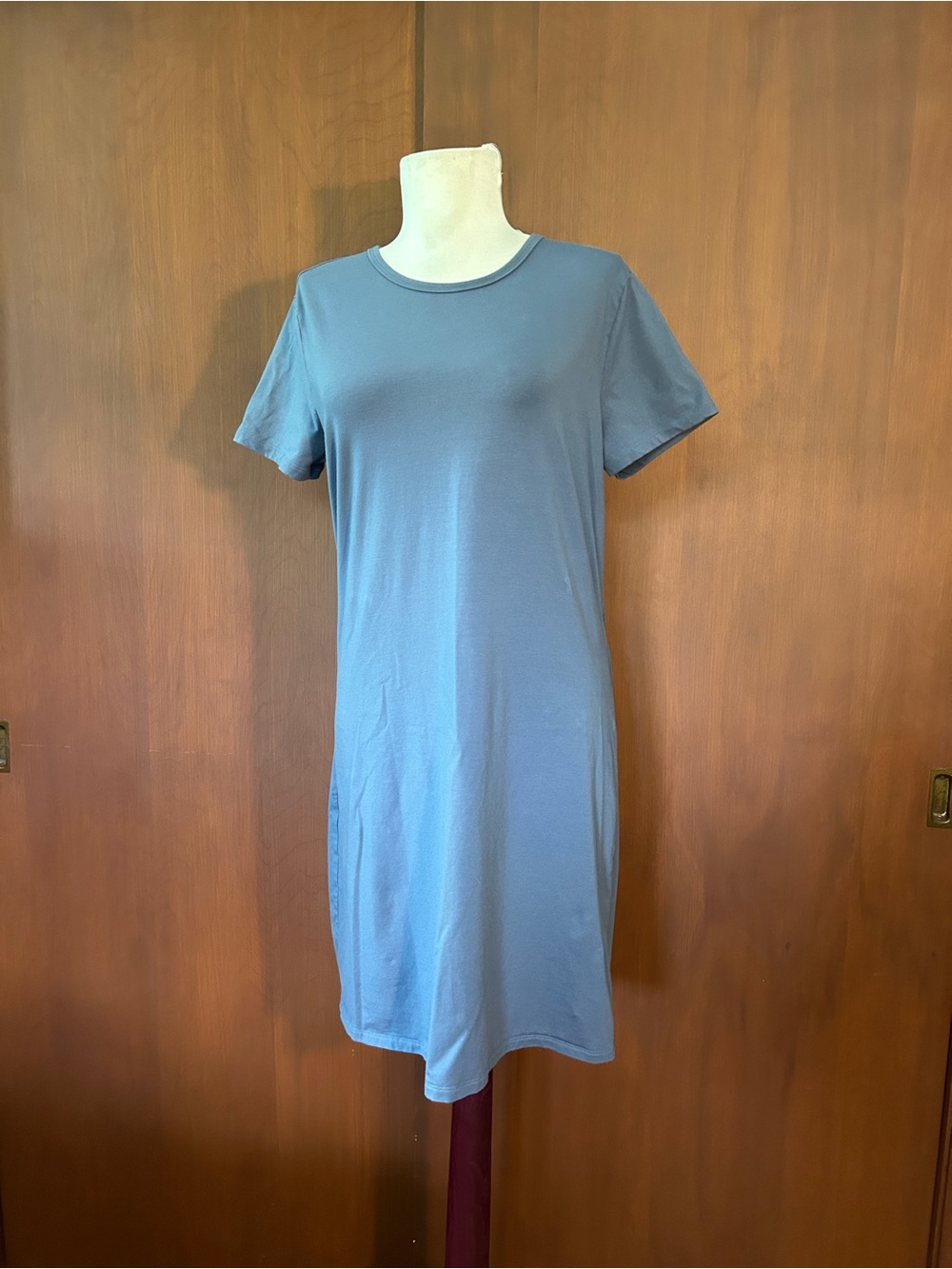 Athleta blue t-shirt dress